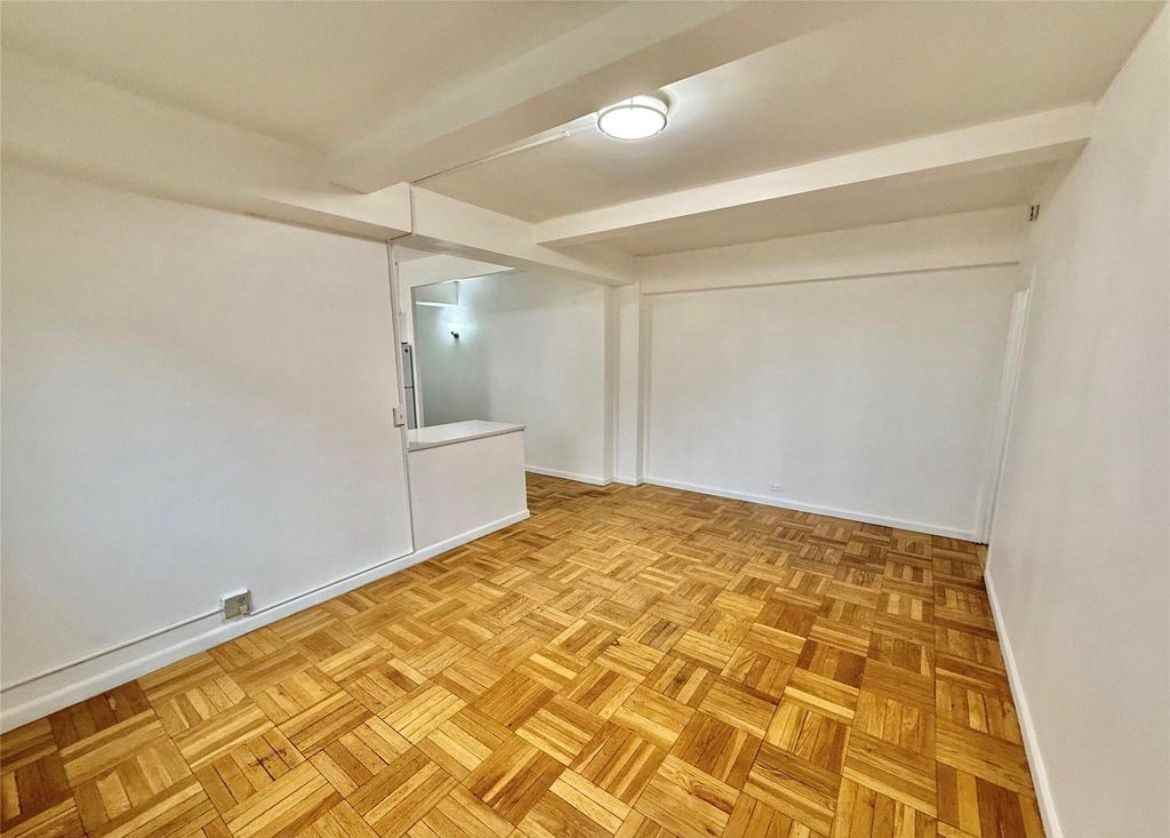 1735 Purdy St #7654 - Photo 4 of 6