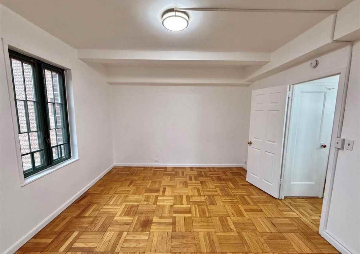 1735 Purdy St #7654 - Photo 5 of 6