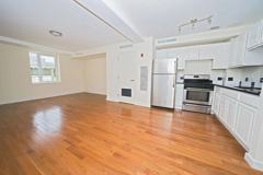 960 Willoughby Ave #1P - Photo 1 of 1