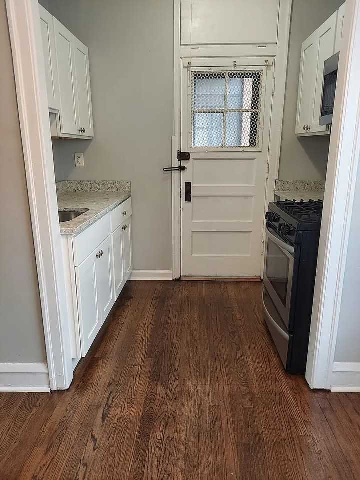 5740 S Stony Island Ave #CE - Photo 4 of 4