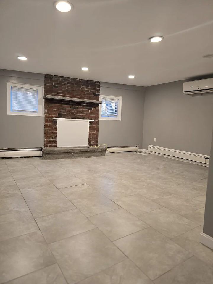 44 Crocus St - Photo 7 of 14