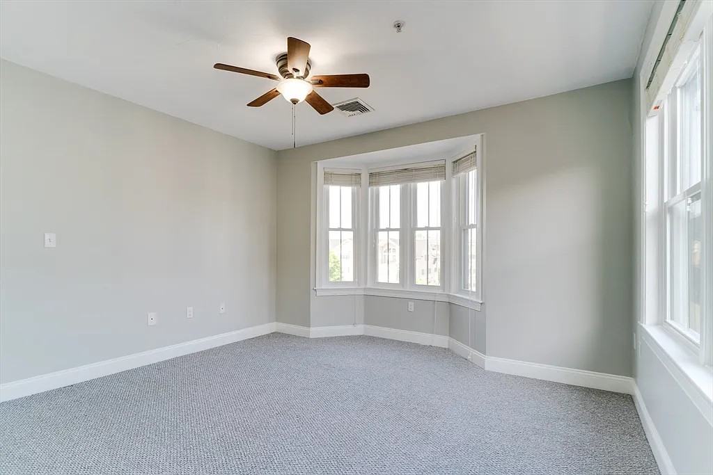 266 N Main St - Photo 3 of 13