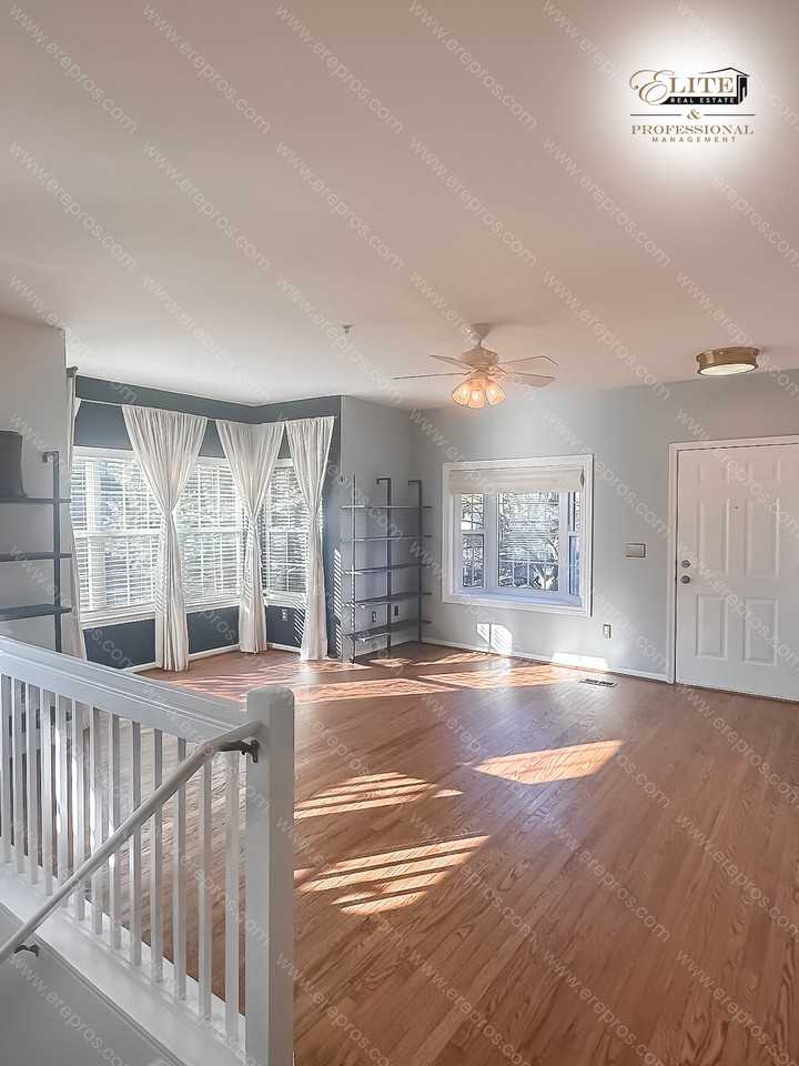 1183 Freesia Ct - Photo 4 of 22