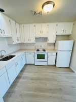 featured image of 1020 Anza St