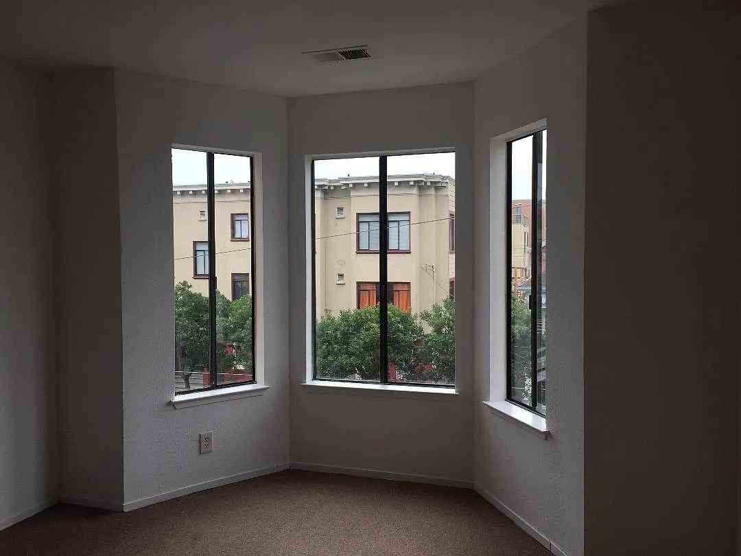 1020 Anza St - Photo 2 of 7