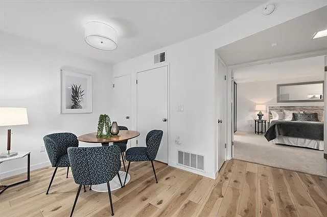 5210 Makati Cir - Photo 3 of 13