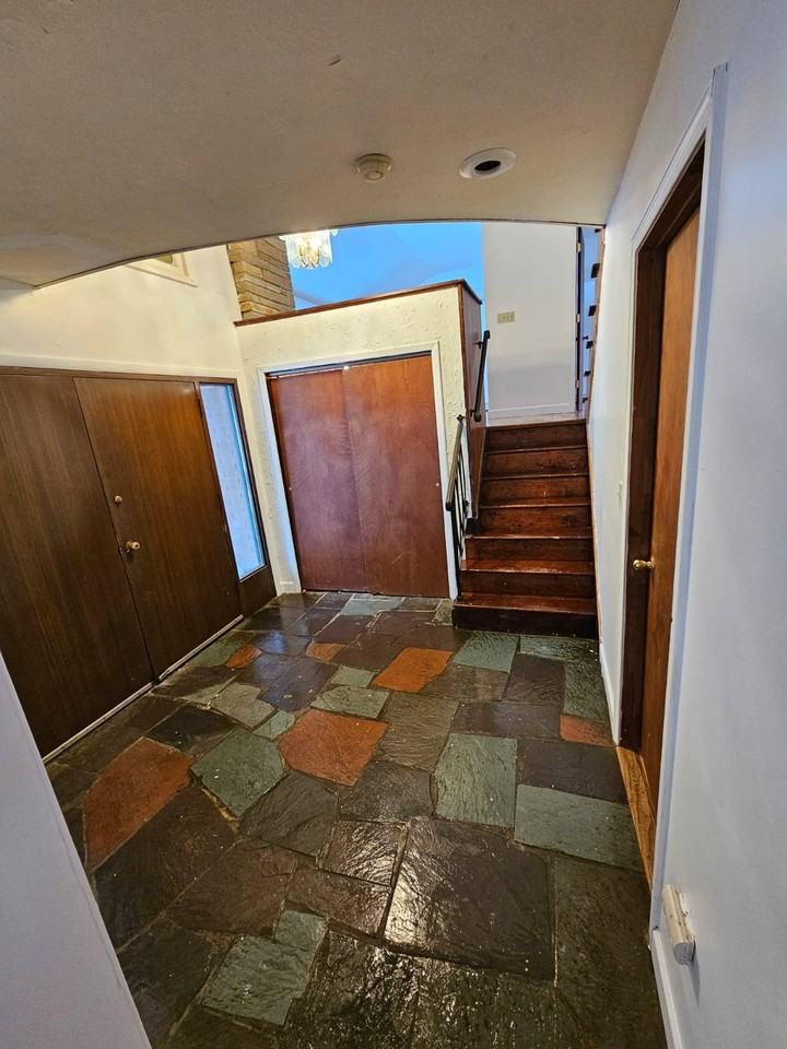 20 Mockingbird Ln - Photo 3 of 13