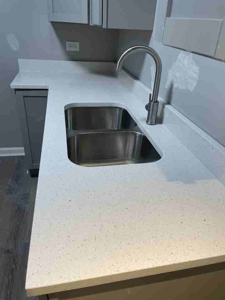 3908 Powell Ave #5 - Photo 3 of 5