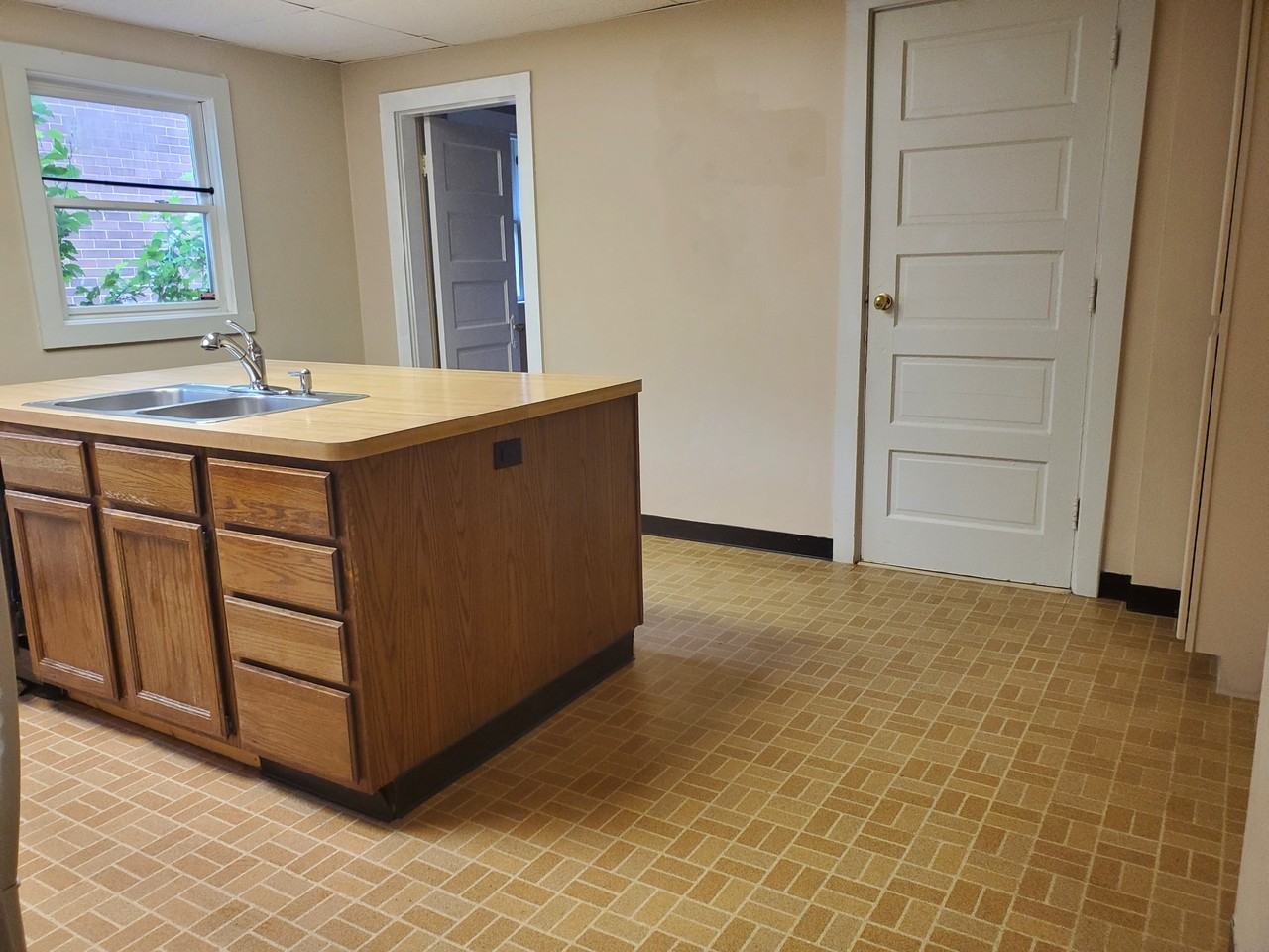 5506 N College Ave #NA - Photo 7 of 8