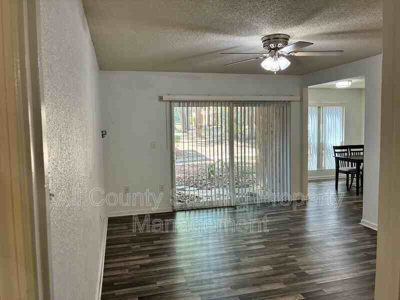 1810 Nw 23rd Blvd #180 - Photo 6 of 25