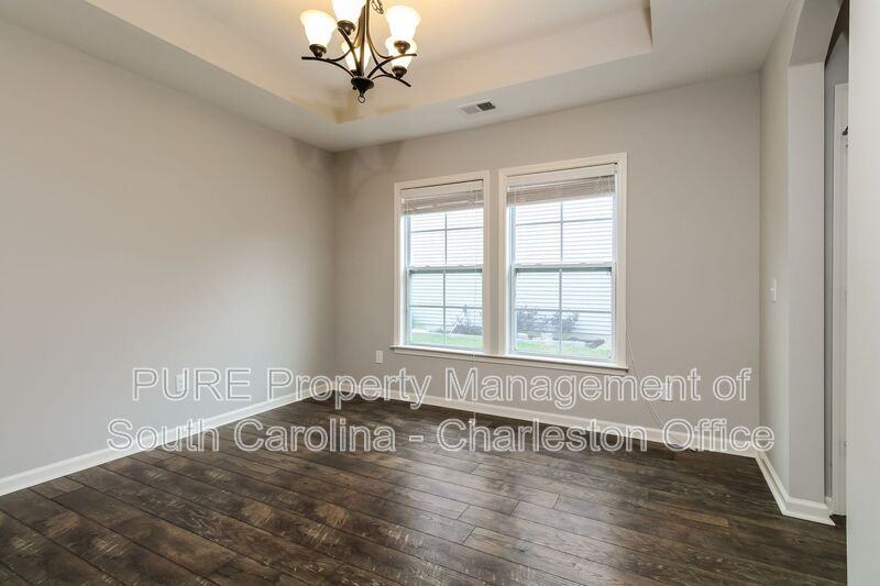 616 Zinnia Dr - Photo 3 of 22