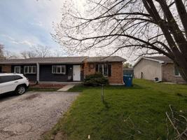 featured image of 160 Meadows Cir #160