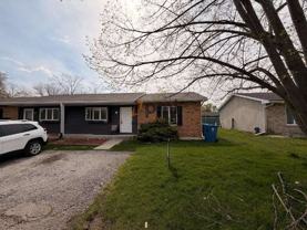 160 Meadows Cir #160 - Photo 1 of 1