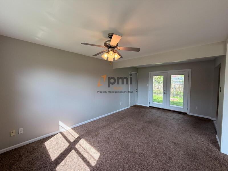 365 Raven Ct - Photo 5 of 22