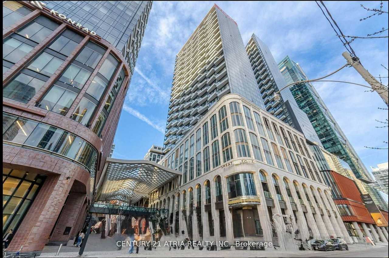 470 Front Street West #1812