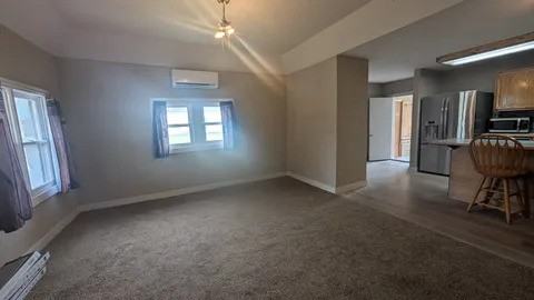 410 S Ohio St #NA - Photo 3 of 14