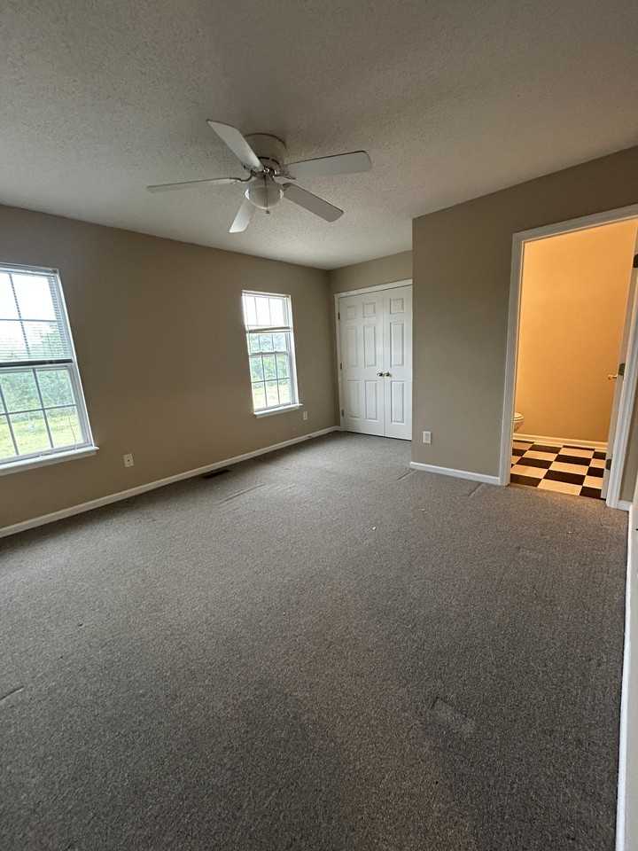 4950 Deveron St #A - Photo 6 of 11