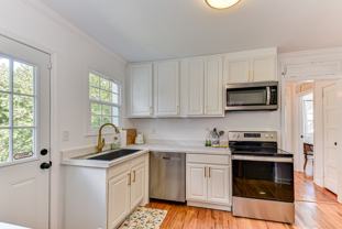 2701 Oakland Ave #NA - Photo 1 of 1