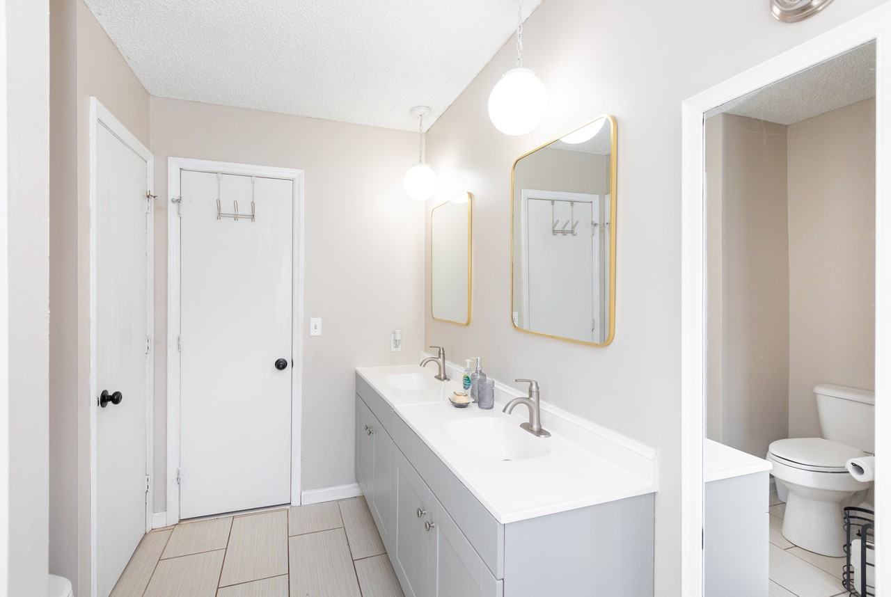 6012 Old Coach Rd #NA - Photo 7 of 19