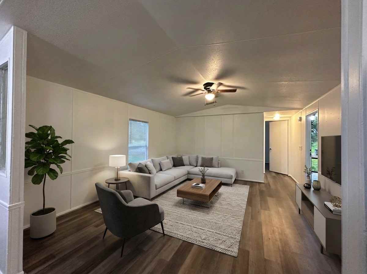 4823 Nw 27th St #NA - Photo 7 of 17