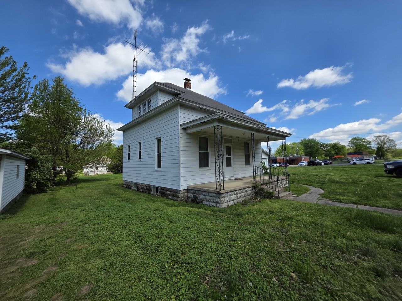 210 Rolston St #NA - Photo 4 of 43