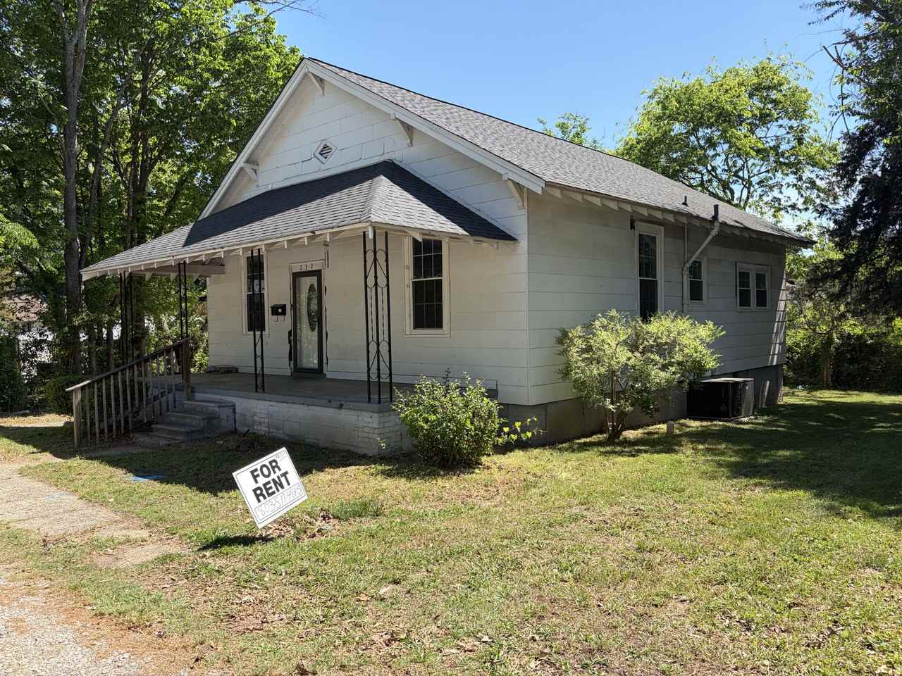 232 Florence St #NA - Photo 2 of 9