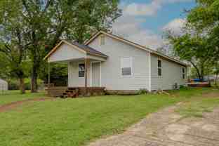 1217 S 12th St #NA - Photo 1 of 1
