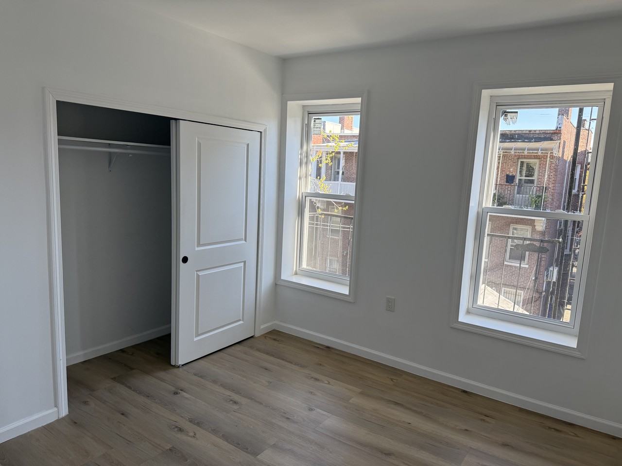 241 Senator St #1R - Photo 6 of 15