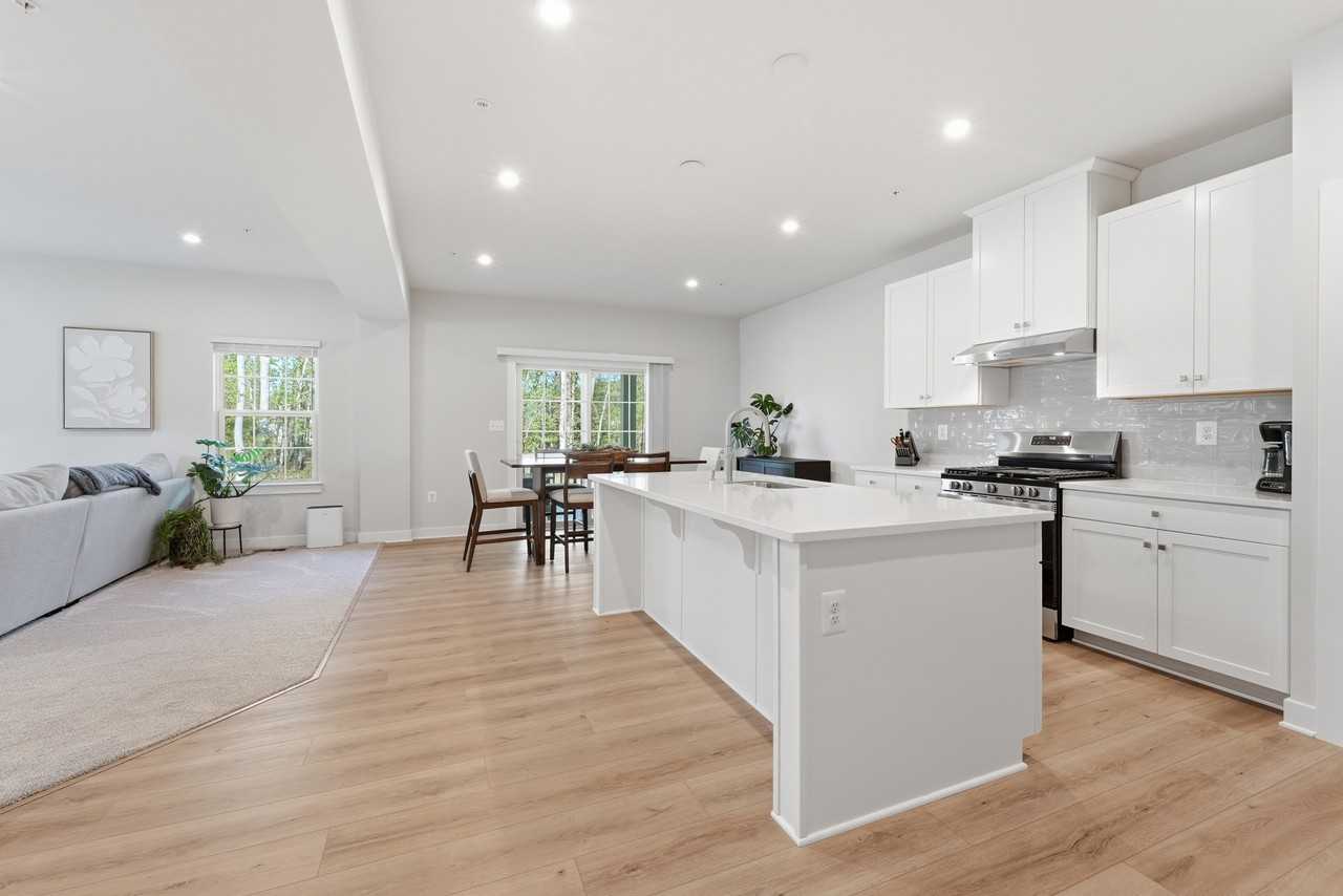 14904 Earl Mitchell Ave #NA - Photo 4 of 23