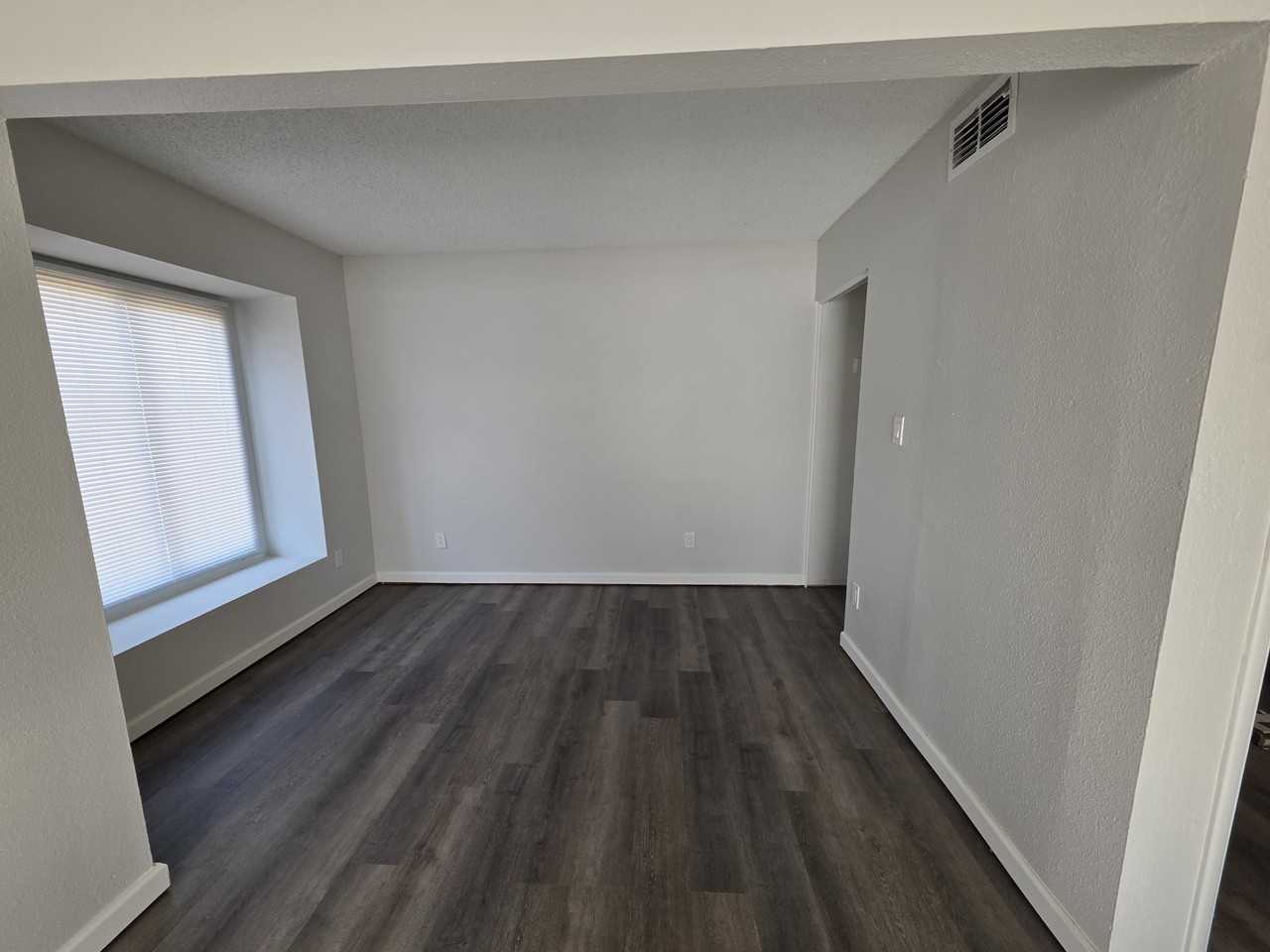 8045 N 32nd Ln #232 - Photo 6 of 15