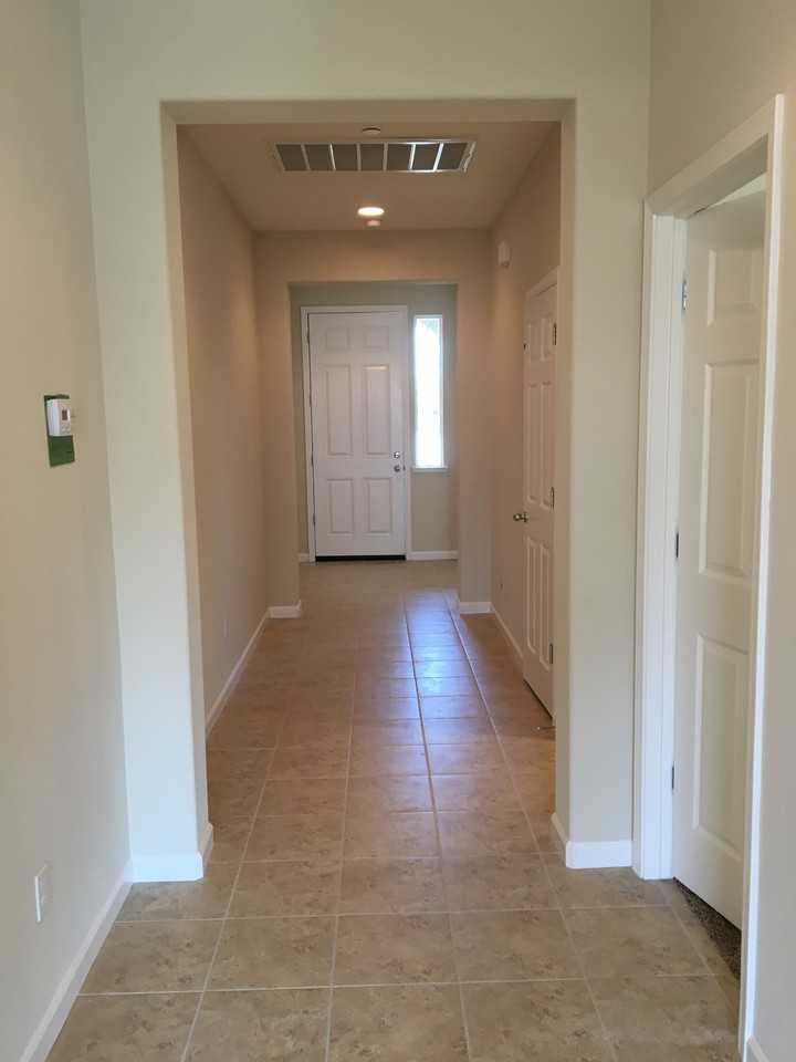 518 Samuel Way #NA - Photo 2 of 15