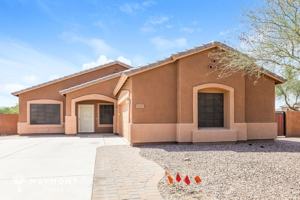 featured image of 767 W Barrus Dr