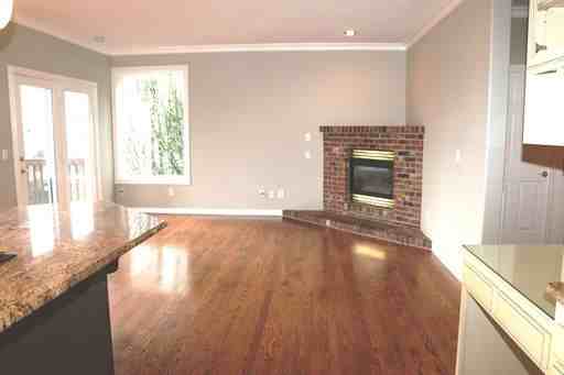 744 NW MacLeay Blvd - Photo 3 of 12