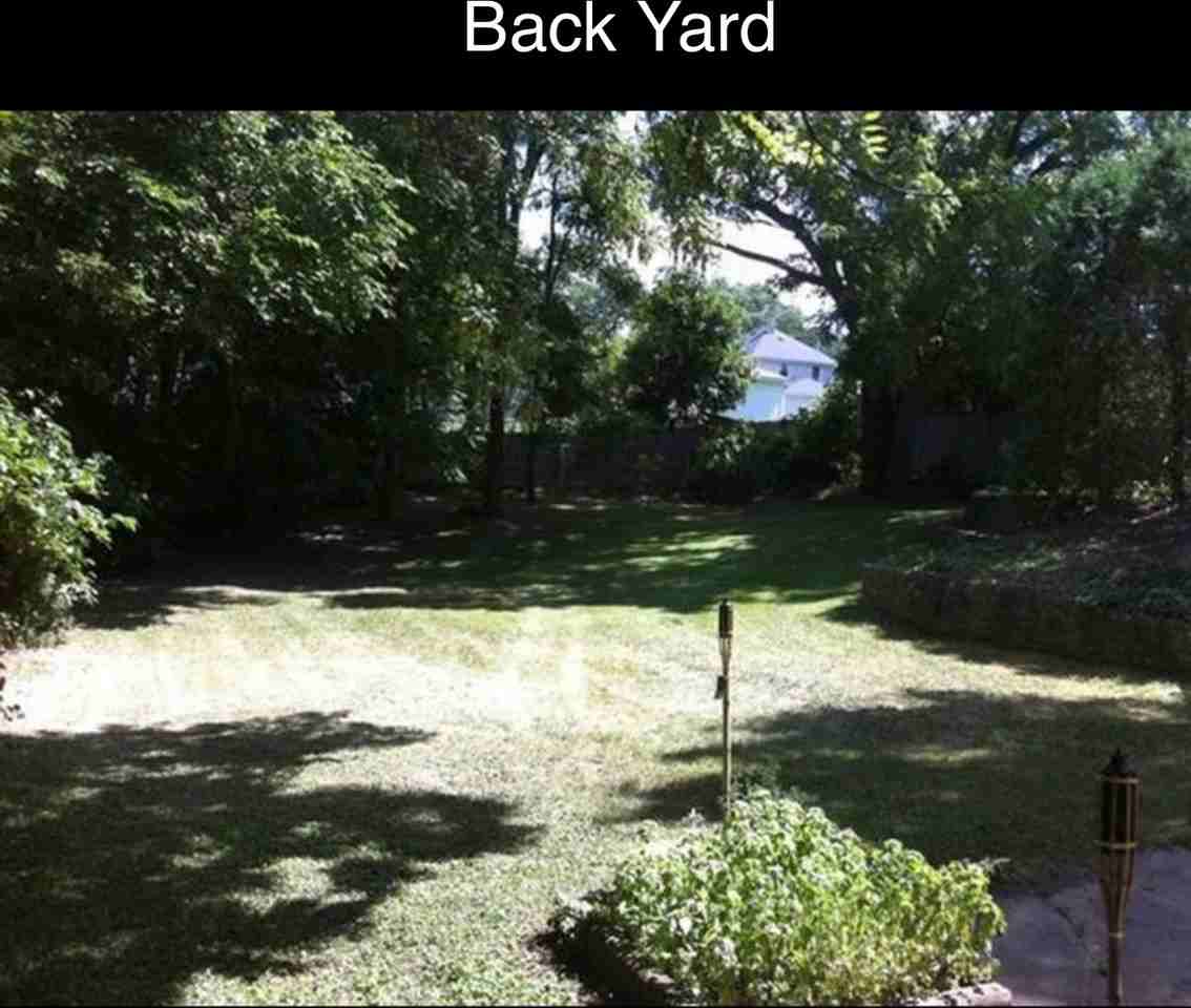 850 Houseman Ave Ne #2 - Photo 3 of 20