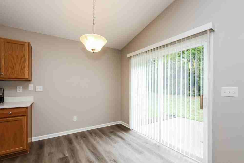 128 Bosburg Dr - Photo 6 of 16