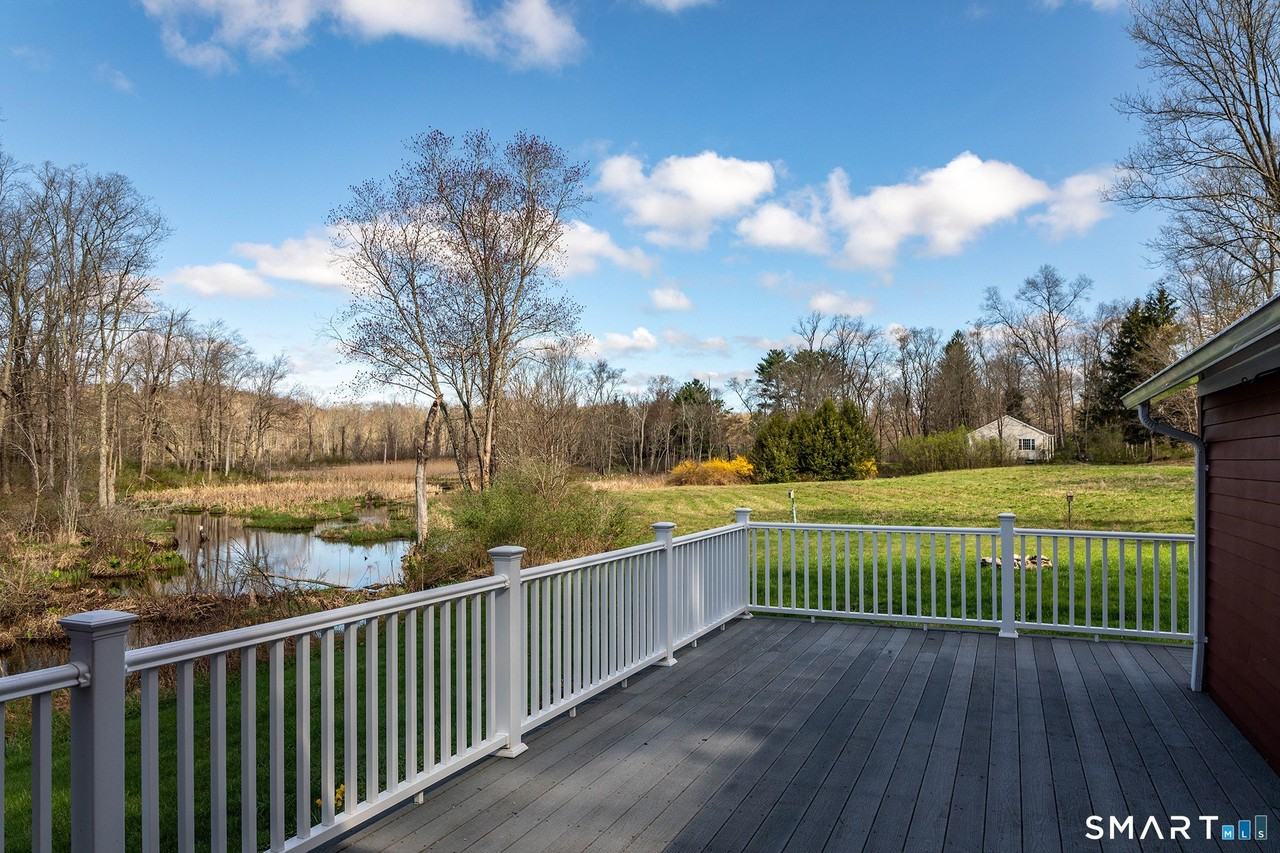 62 Brush Hill Rd - Photo 4 of 37