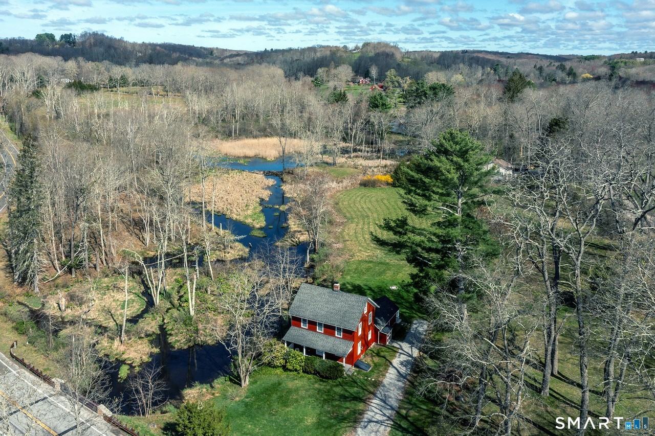 62 Brush Hill Rd - Photo 5 of 37