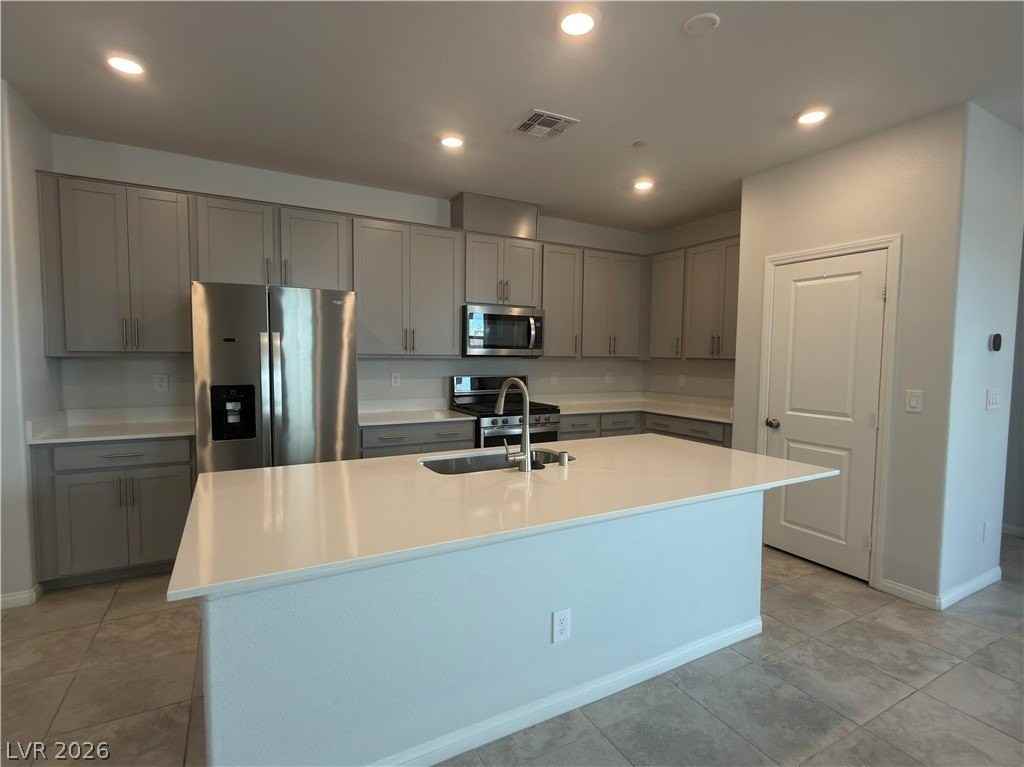 3618 Tondela Ln - Photo 5 of 36