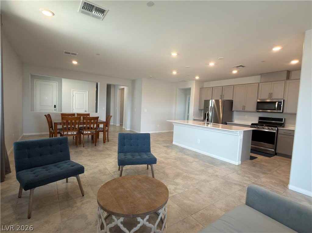 3618 Tondela Ln - Photo 7 of 36