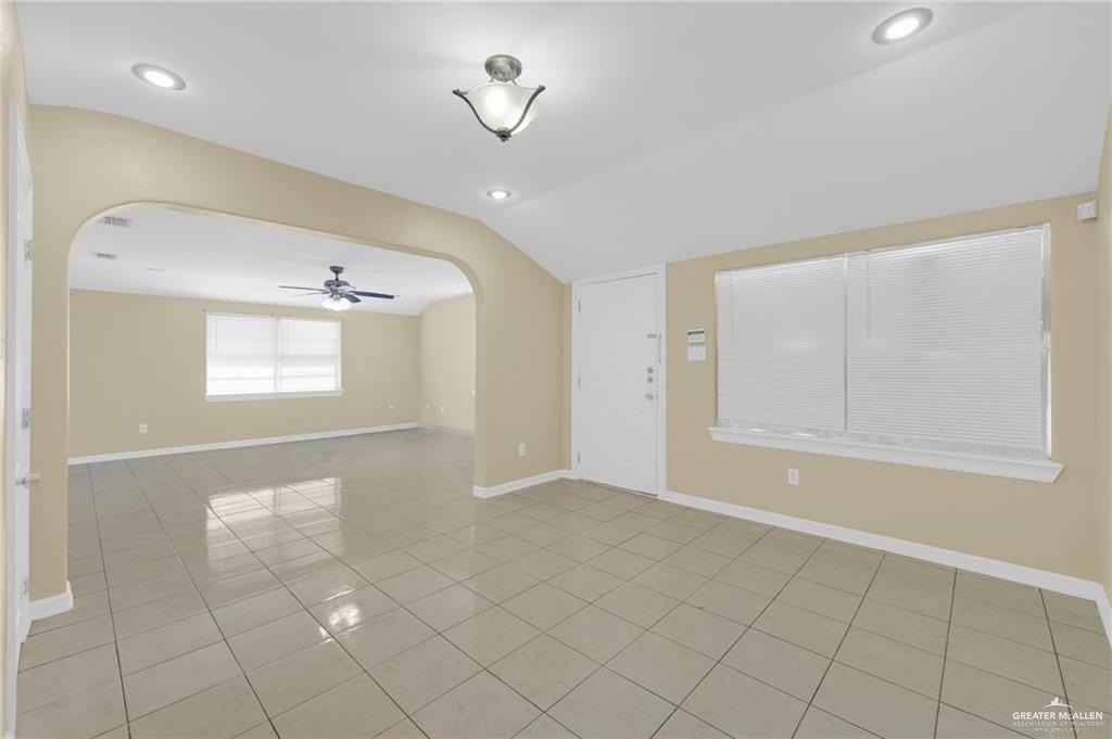 710 N 9th St - Photo 3 of 19