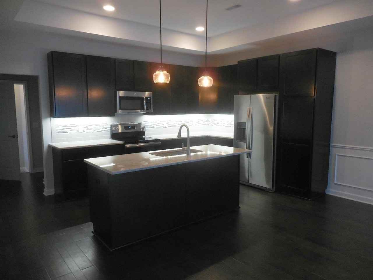 5657 Arbor Chase Dr - Photo 4 of 17