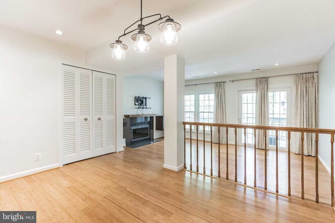 2907 S Woodstock St Apt A - Photo 7 of 37