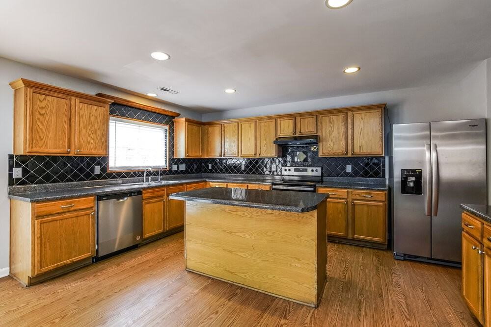 6017 Ricker Rd - Photo 7 of 17