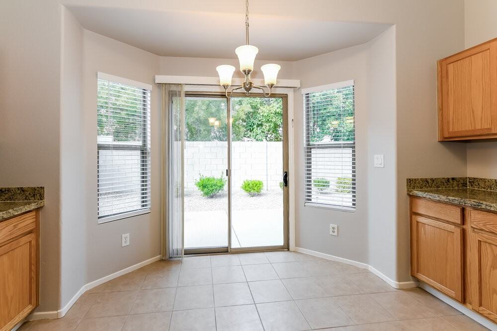 6743 Bison Creek St - Photo 5 of 16