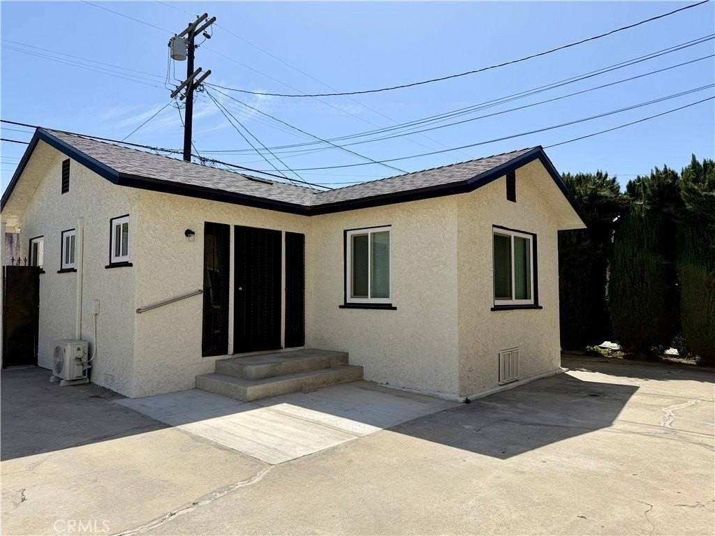 1426 W 83rd St - Photo 2 of 13