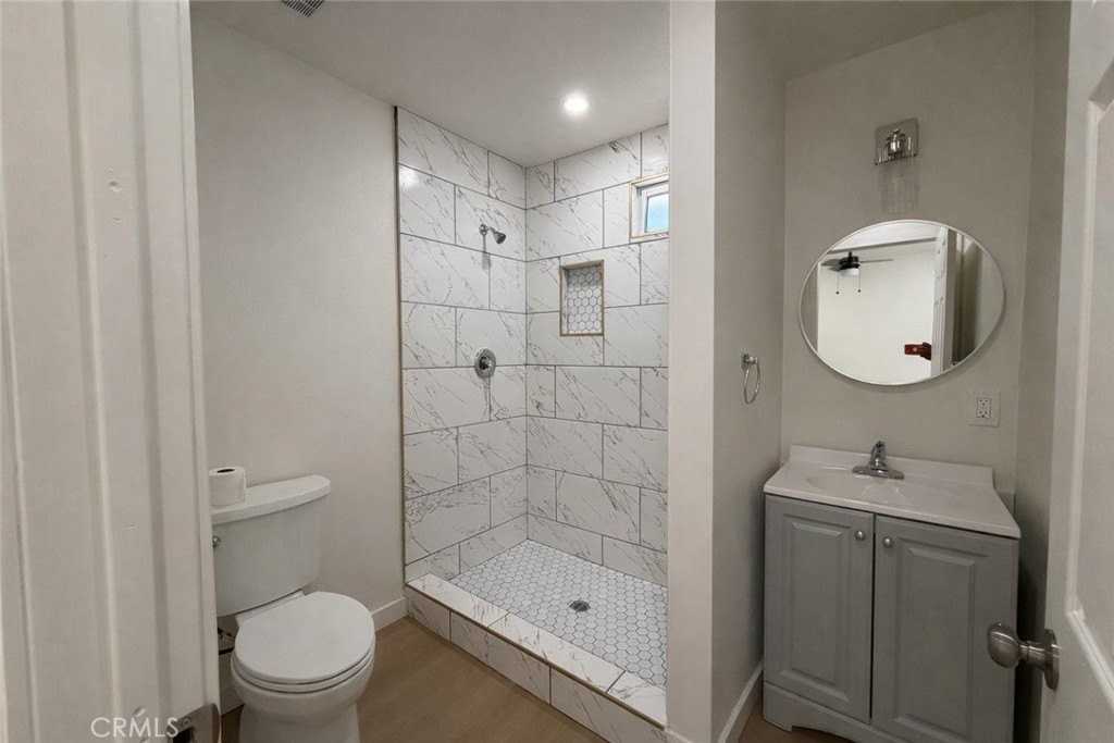 1426 W 83rd St - Photo 7 of 13