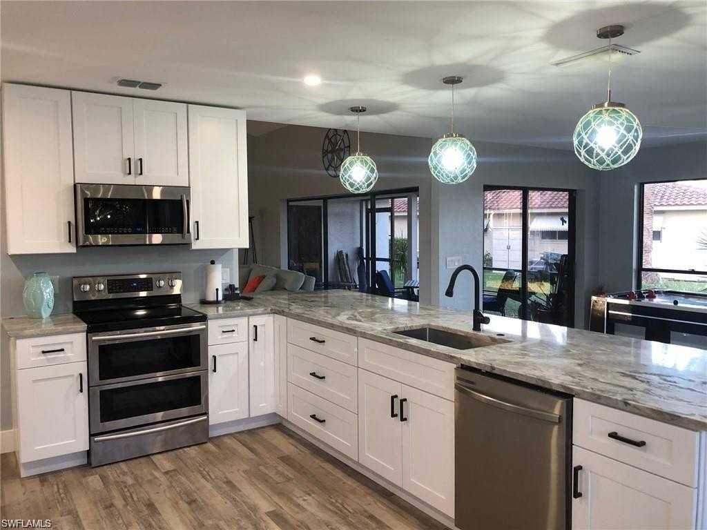 3705 Se 18th Pl - Photo 7 of 20