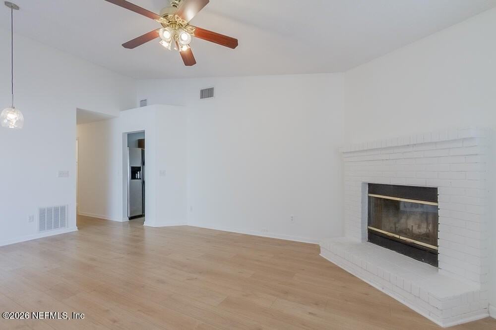 563 Staffordshire Dr E - Photo 2 of 23