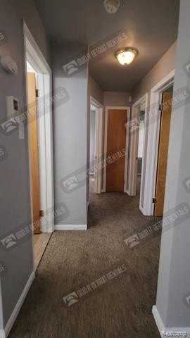 1519 Midland Blvd - Photo 3 of 19