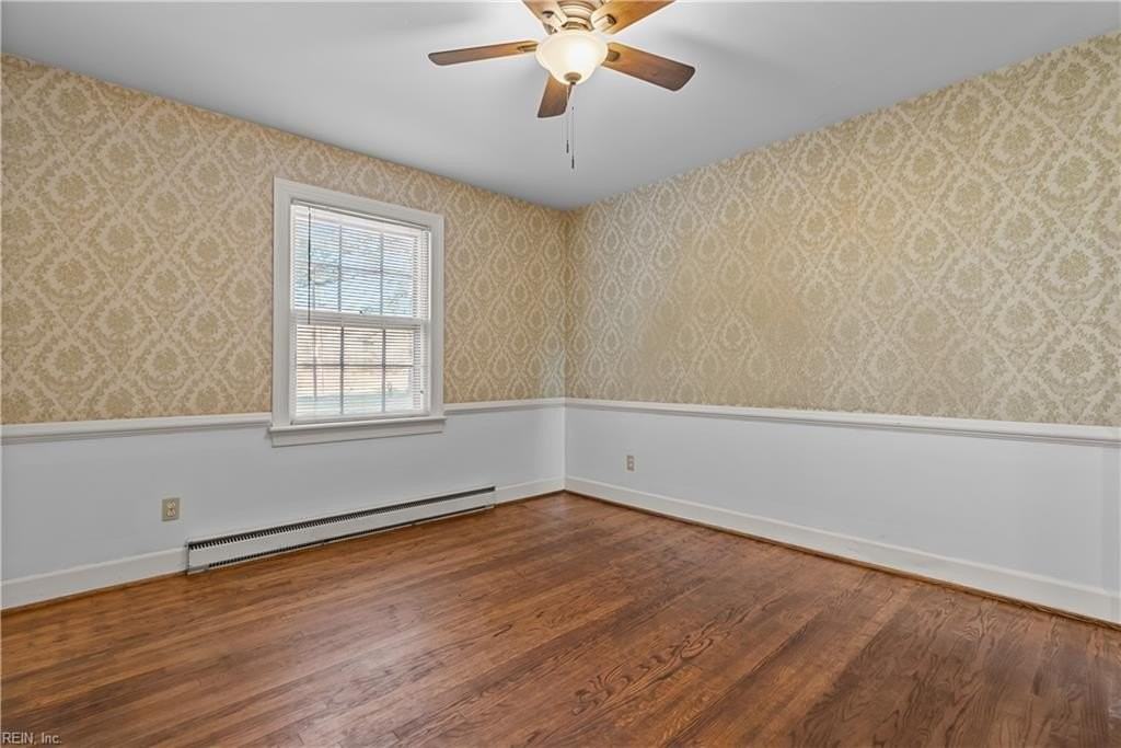 3225 Weiss Ln - Photo 5 of 31